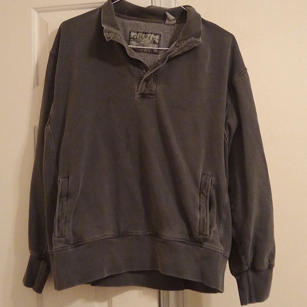 Men's Orvis XL Pullover sweatshirt w/ Buttons and pockets